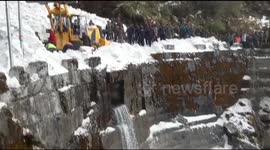 Rescue operation underway after avalanche kills at least 7 in northern India
