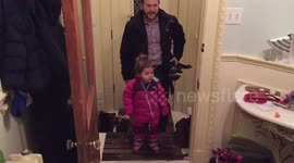 Life hack: remove a child's winter boots without even touching them