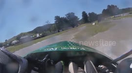 Dramatic super boat crash during race