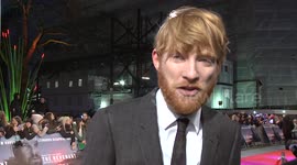 Domhnall Gleeson pays tribute to Alan Rickman at The Revenant premiere