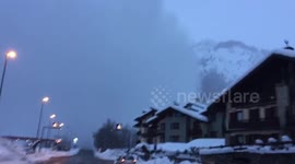 Mont Blanc ..... Ita ... Courmayeur.....disco club shatush