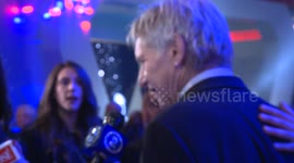 Star Wars The Force Awakens - Harrison Ford and Oscar Isaac