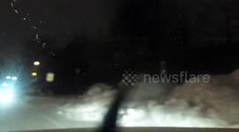 Heavy snow in Ottawa filmed on dash-cam