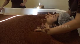Vicariously enjoy this satisfying ASMR Japanese 'volcano sand massage'