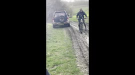 VIDEO: Thugs drive towards animal protestors storming deer hunt. Part 3/4