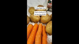 'I cut down my weekly shop by £50 using yellow sticker bargains and save THOUSANDS annually – here's my top tips,' says Manchester mum Part 1/3