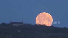 Full Pink Moon delights sky-gazers in Cornwall