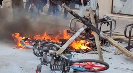 Pension reform: fires, riots, vandalism, tear gas, arrests and injured. Paris ,France, Boulevard Raspail, Place Denfert-Rochereau, Place d'Italie. 6 april 2023.