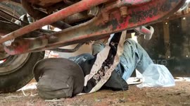 Hardworking Thai mum, 51, makes a living as mechanic in male-dominated industry