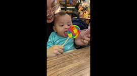 Toddler bursts into tears as mum gives older brother large lollipop