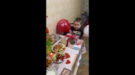 Valentine’s Day mishap: balloon pops during family celebration in Fryazino, Russia