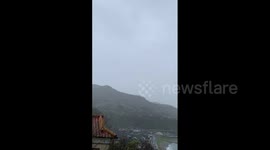 Japan: Yellow Dust From China Causes Hazy Skies Across Country 3