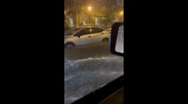 Knee-high flush floods submerge Fort Lauderdale streets after heavy downpour