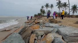 Three dead as storms sink fishing boats in southern Thailand