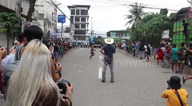 Cows run through streets during chaotic rodeo in the Philippines