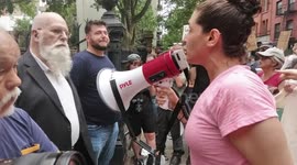 Heated abortion confrontation in New York in July 2022
