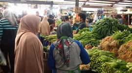 Indonesia prepare Eid al-Fitr