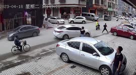 Chinese man's quick reflexes save him from being hit by out-of-control car