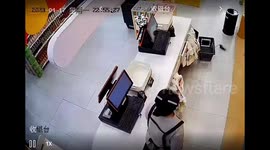 Woman's piercing screams startle mouse to sudden death in China