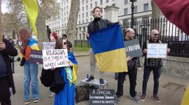 Ukrainian counter ”Not Our War” rally allege is a Russian propagandists in London.