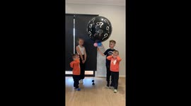 Children have the most perfect reaction on finding gender of their new sibling