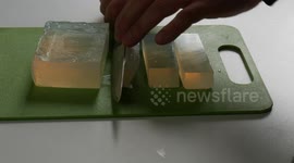 YouTuber shows how to make aloe vera soap that soothes the skin