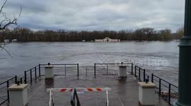 Mississippi river flooding reaches record-high levels due to snow melt