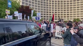US: Climate Activists Protest Outside White House Correspondents’ Dinner 3