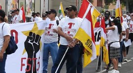 En El Salvador organizaciones de trabajadores y sindicatos marcharon en el Día del Trabajo