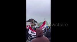 UK: Manchester United Fans Hold Glazers Out Protest Ahead Of Match With Aston Villa 3