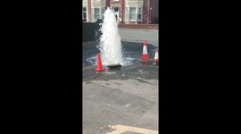 Leak sees water spurt from drain onto road in Redcar