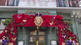Coronation display at The Ivy in Windsor, located by Windsor Castle