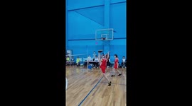 Young pupils showcase impressive shuttlecock skills in southern China