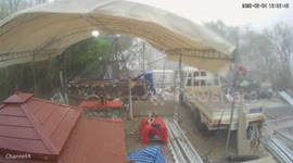 Marquee collapses during powerful storm in Thailand