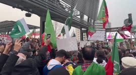 Canada: Imran Khan Supporters In Toronto Hold Rally Following His Arrest In Islamabad 2