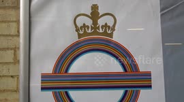 TFL celebrates coronation: crowndel poster brightens up Paddington station