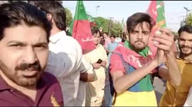 Chaos across country after arrest former PM in Lahore, Pakistan