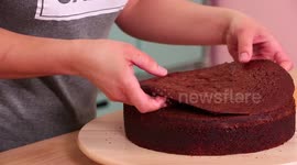 How to make a stunning floral tiered cake perfect for Mother's Day