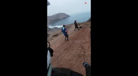 Rider gets a faceplant when trying to doo a small stunt on BMX *Epic Fail*