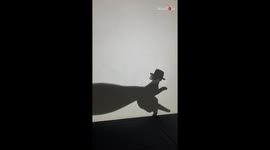 Man recreates Michael Jackson's iconic moonwalk with the shadow of his hands