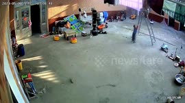 Toddler saves grandma from falling accident in China