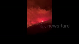 Military deployed as Prime Minister takes action against raging wildfire in Spanish
