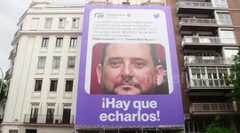 Unidas Podemos la vuelve a causar polémica en el Barrio de Salamanca con otro cartel
