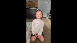 Children have a cute reaction to finding out the gender of their 3rd sibling