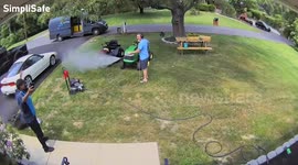 This Amazon delivery driver beats the heat with help of hose-wielding homeowner
