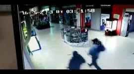 Daring heist in Tambov: masked robbers steal ATM worth millions in swift operation