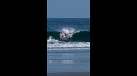 A Solid Surfing Smack