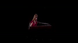 what is happening #FoxboroughTSTheErasTour https://t.co/MaSFbYvqaF