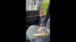 Boy gives a heartfelt reaction when mother surprises him with a cute puppy