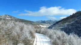 Stunning snow scenes on Chinese mountain